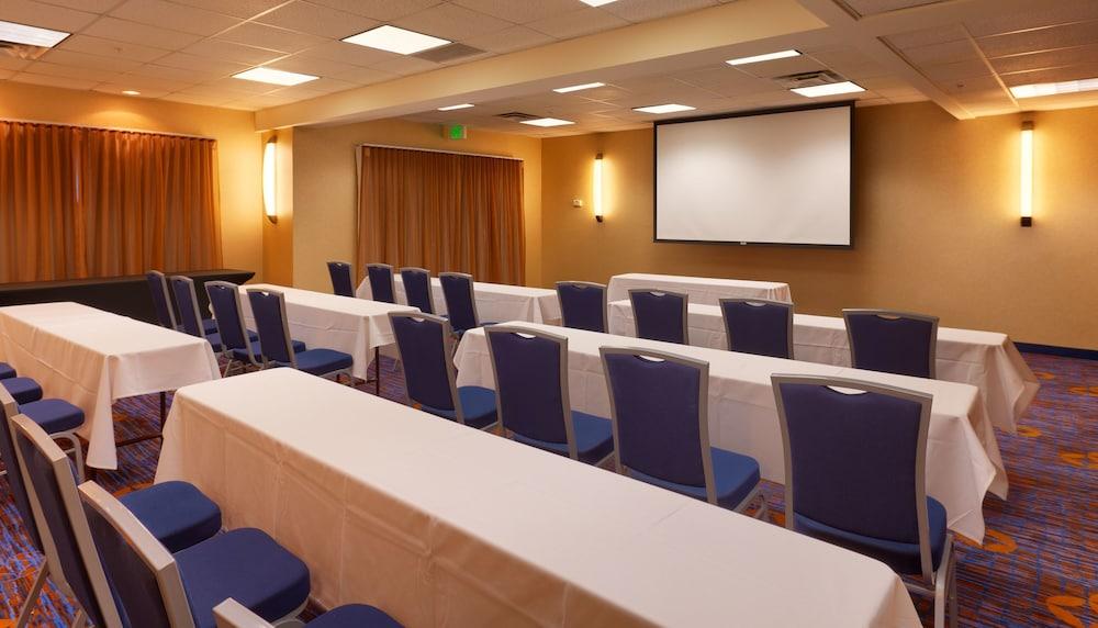 Best Western Plus Provo University Inn Екстериор снимка