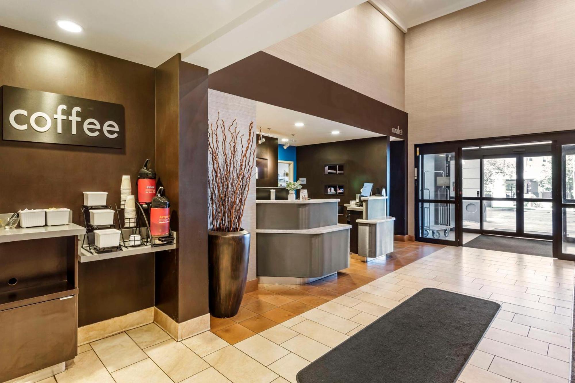 Best Western Plus Provo University Inn Екстериор снимка