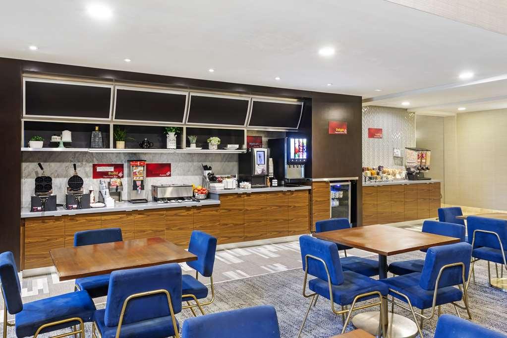 Best Western Plus Provo University Inn Ресторант снимка