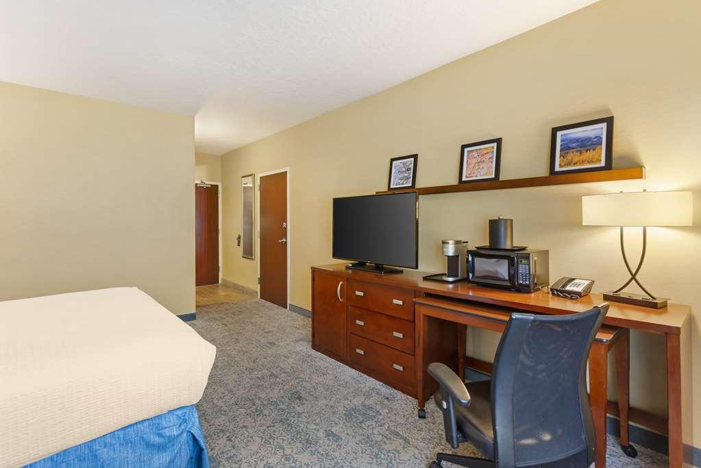 Best Western Plus Provo University Inn Стая снимка