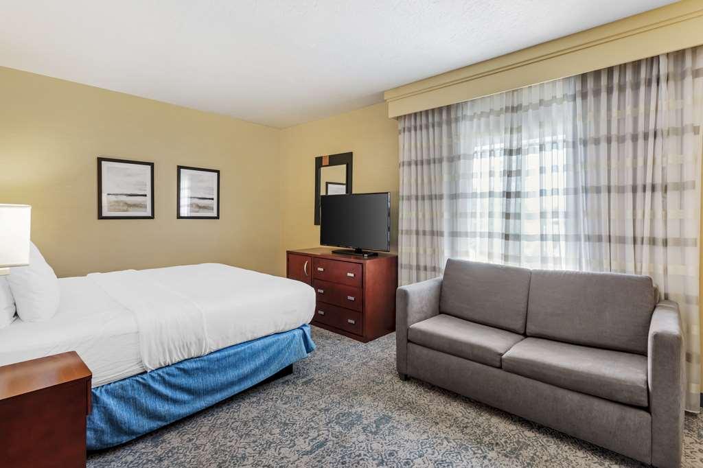 Best Western Plus Provo University Inn Стая снимка